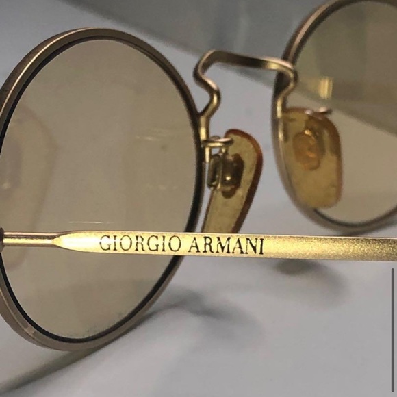 Giorgio Armani Vintage Oval Frame - Picture 2 of 3